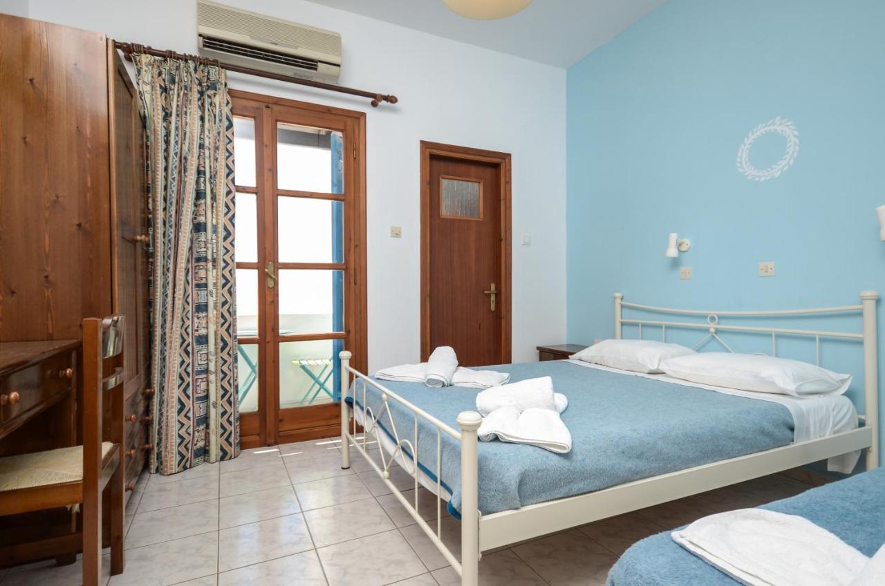 Depis Economy Studios & Apartments Naxos City Екстер'єр фото